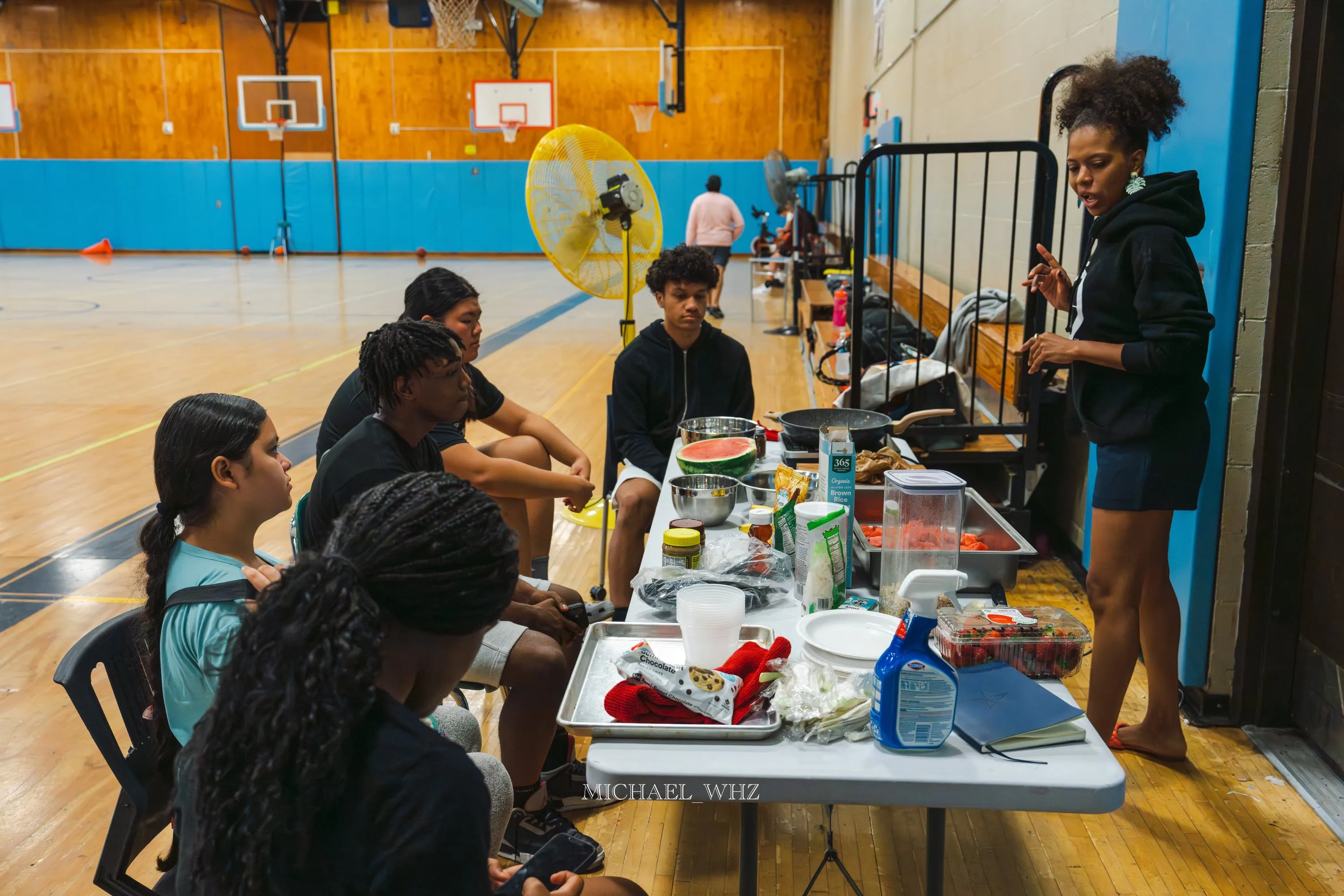 The Nourishing Table, photograph 10